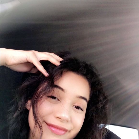 Meet your Posher, Jasmin - Picture 1 of 1